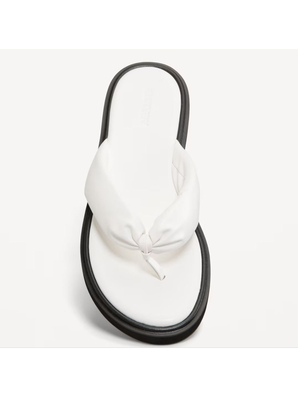 9 • Old Navy • Thong Platform Sandals - Picture 4 of 4